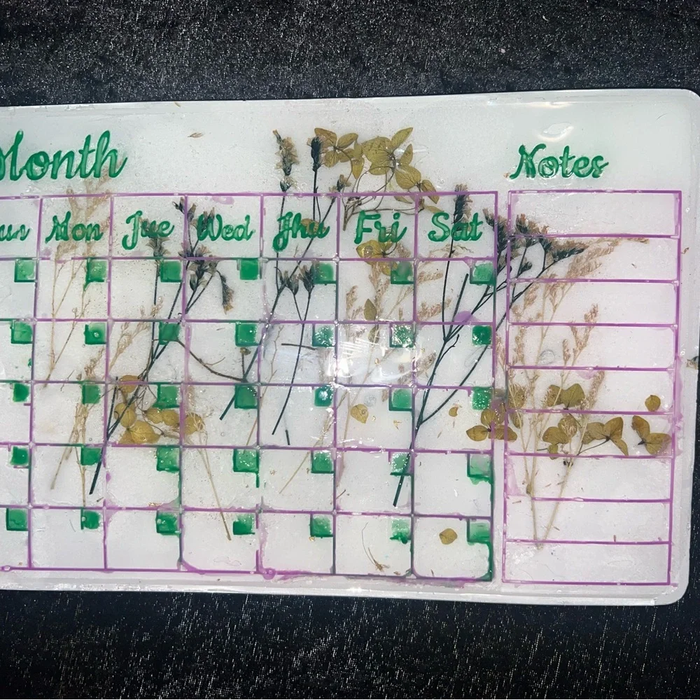 MILKLY FLORAL FLOWS - Stay Organized in Style with Our Resin Monthly Calendar!